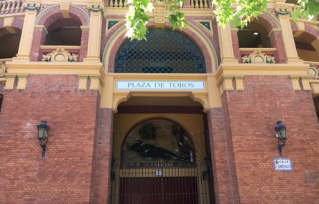 Escritores y escrituras - Plaza de Toros Coso